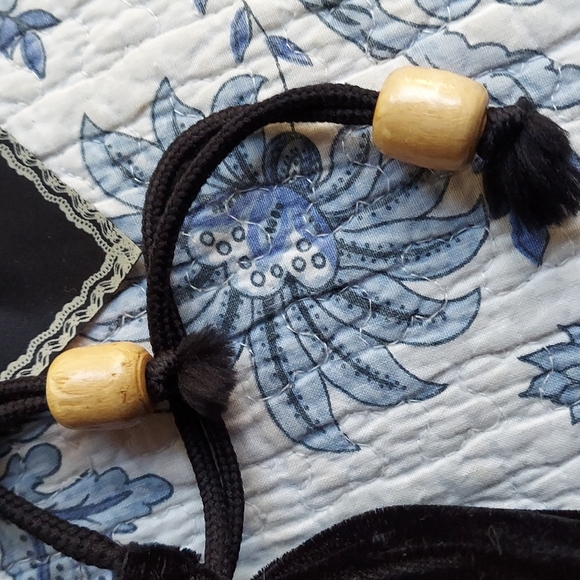 Velvet bag - Picture 3 of 8